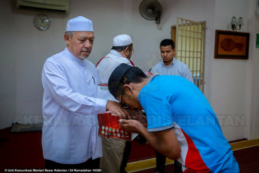 Majlis Penyampaian Sumbangan Kepada Asnaf
