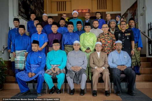 Majlis Perasmian Surau Ahmadiah, Pejabat Tanah dan Jajahan Tumpat