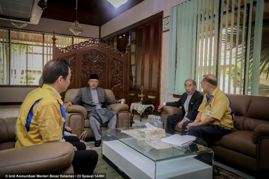 Kunjungan Hormat Presiden Rhom Wako