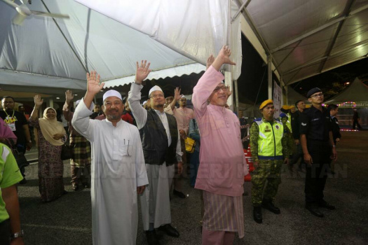 Majlis Pelepasan Jamaah Haji Kelantan ke Tanah Suci Mekah