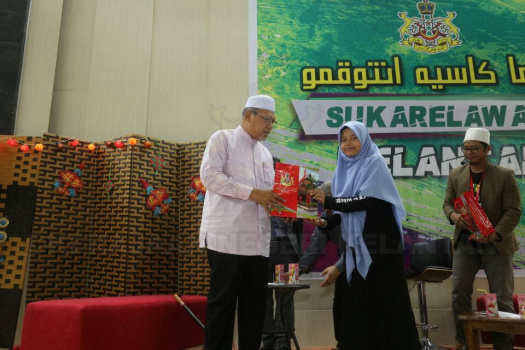 Slot Momen Menteri Besar Bersama Sukarelawan Ijtimak