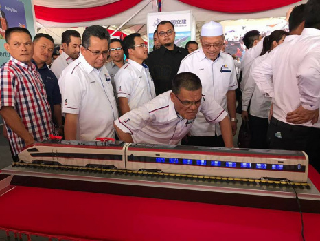 Majlis Pecah Tanah Projek Rel Laluan Pantai Timur (ECRL)