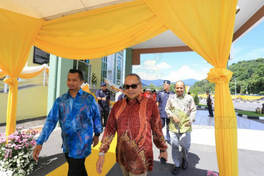 Majlis Perasmian Bangunan Pejabat Majlis Daerah Gua Musang