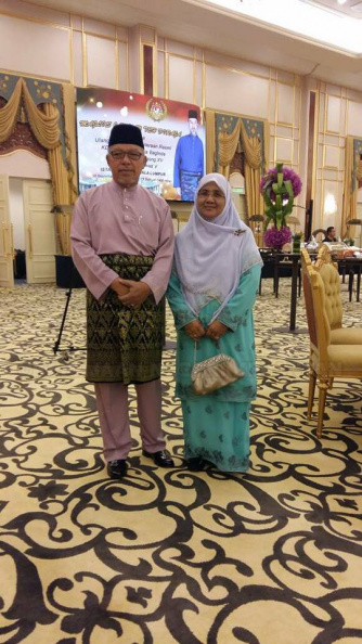 YAB Ustaz Dato' Bentara Kanan Menteri Besar Kelantan bersama Datin Bentara Kanan menghadiri Majlis Jamuan Tea Diraja Sempena Sambutan Ulang Tahun Hari Keputeraan Rasmi Seri Paduka Baginda Yang Di-Pertuan Agong XV Sultan Muhammad V di Istana Negara.
1.jpg