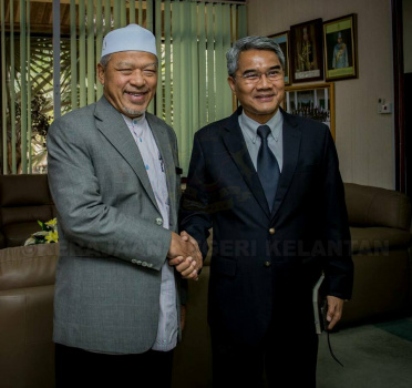 Kunjungan Hormat Dr Paitoon Songkaeo, Konsul Jeneral Thailand