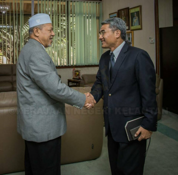 Kunjungan Hormat Dr Paitoon Songkaeo, Konsul Jeneral Thailand