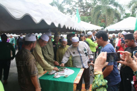 Majlis Kacau Bubur Asyura Sempena Sambutan 27 Tahun Kelantan Membangun Bersama Islam