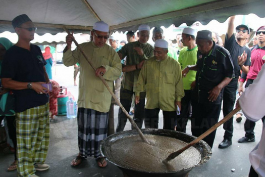 Majlis Kacau Bubur Asyura Sempena Sambutan 27 Tahun Kelantan Membangun Bersama Islam