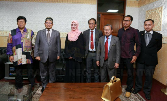 Kunjungan Hormat Presiden Baharu Persatuan Bola Sepak Kelantan (KAFA)