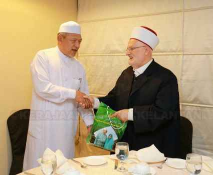 Meraikan Kunjungan Syeikh Dr. Ekrimah Said Sobri, Imam dan Khatib Masjidil Aqsa 