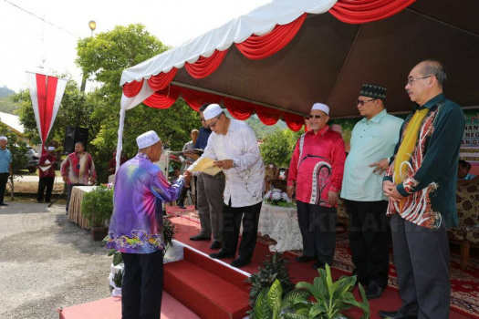 Program Pemukiman Menteri Besar dan Kepimpinan Kerajaan Negeri di Jajahan Gua Musang 