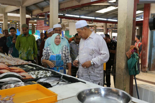 Program Pemukiman Menteri Besar dan Kepimpinan Kerajaan Negeri di Jajahan Gua Musang 