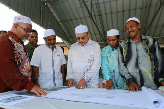Program Pemukiman Menteri Besar dan Kepimpinan Kerajaan Negeri di Jajahan Gua Musang 
