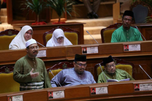 Persidangan Kali Ketiga (Belanjawan) Bagi Tempoh Penggal Kelima Dewan Negeri Kelantan Yang Ke-13 Tahun 2017 (Hari Kedua)