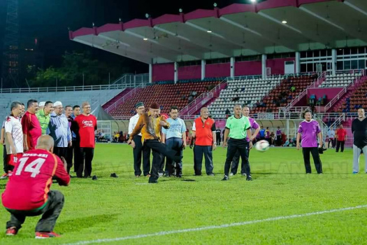 Perlawanan Bola Sepak Mahabbah Sempena Sidang Dewan Undangan Negeri Kelantan (Belanjawan 2018)
