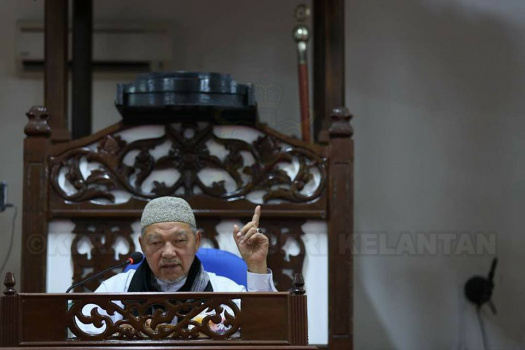 Kuliah Tafsir Mingguan di Masjid Alor Pasir