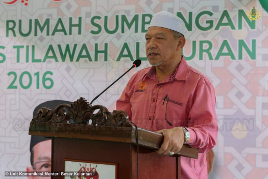 Majlis Penyerahan Kunci Rumah Sumbangan kepada Johan Qari Tilawah Peringkat Antarabangsa 2016