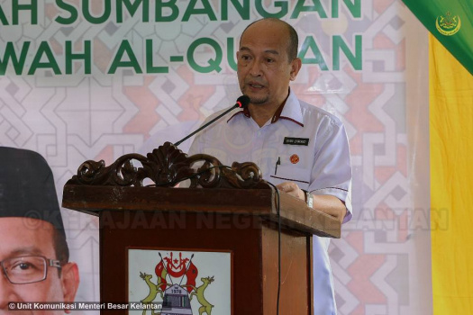 Majlis Penyerahan Kunci Rumah Sumbangan kepada Johan Qari Tilawah Peringkat Antarabangsa 2016