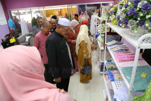 Pelancaran Pusat Latihan Wanita OKU dan Armalah 