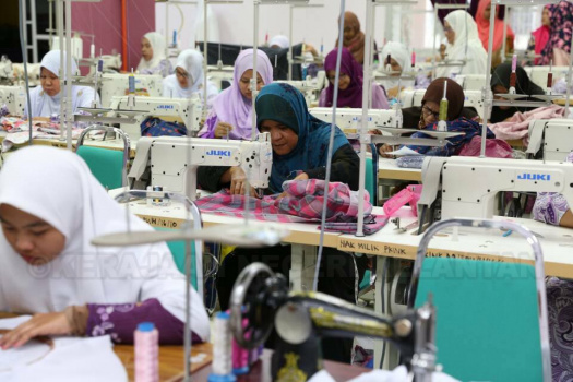 Pelancaran Pusat Latihan Wanita OKU dan Armalah 