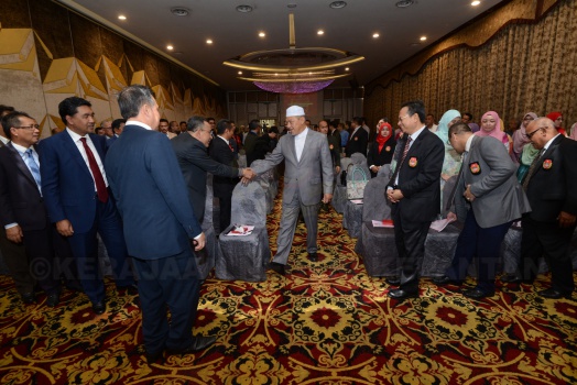 17 JAMADIL’AKHIR 1439H/05 MAC 2018 MESYUARAT AGUNG PERSATUAN PEGAWAI TADBIR NEGERI KELANTAN KE-67