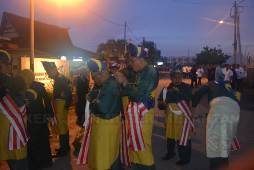 Perbarisan Sempena Sambutan Hari Kebangsaan Ke-62