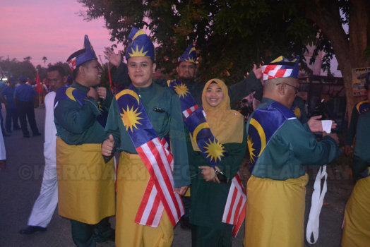 Perbarisan Sempena Sambutan Hari Kebangsaan Ke-62