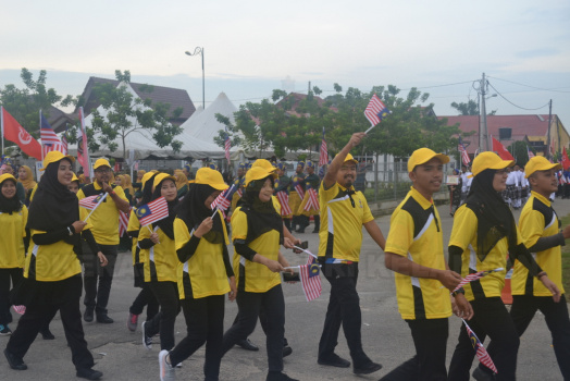 Perbarisan Sempena Sambutan Hari Kebangsaan Ke-62