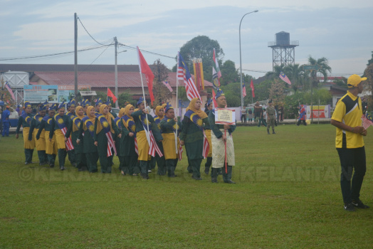 Perbarisan Sempena Sambutan Hari Kebangsaan Ke-62