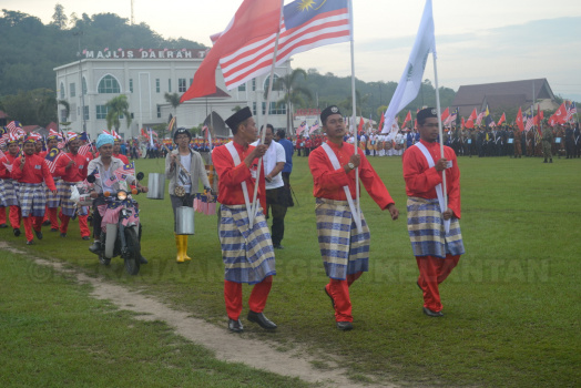 Perbarisan Sempena Sambutan Hari Kebangsaan Ke-62