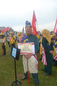 Perbarisan Sempena Sambutan Hari Kebangsaan Ke-62