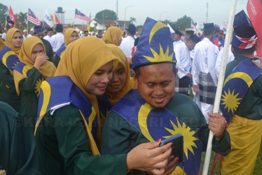 Perbarisan Sempena Sambutan Hari Kebangsaan Ke-62