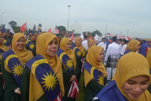 Perbarisan Sempena Sambutan Hari Kebangsaan Ke-62
