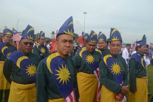 Perbarisan Sempena Sambutan Hari Kebangsaan Ke-62
