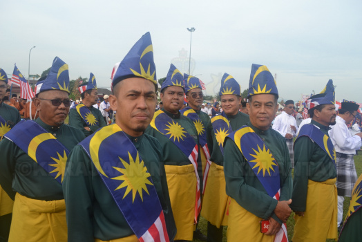 Perbarisan Sempena Sambutan Hari Kebangsaan Ke-62