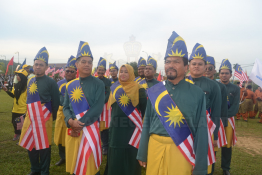 Perbarisan Sempena Sambutan Hari Kebangsaan Ke-62