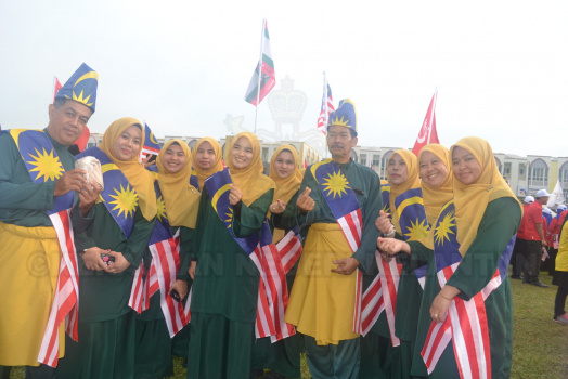 Perbarisan Sempena Sambutan Hari Kebangsaan Ke-62