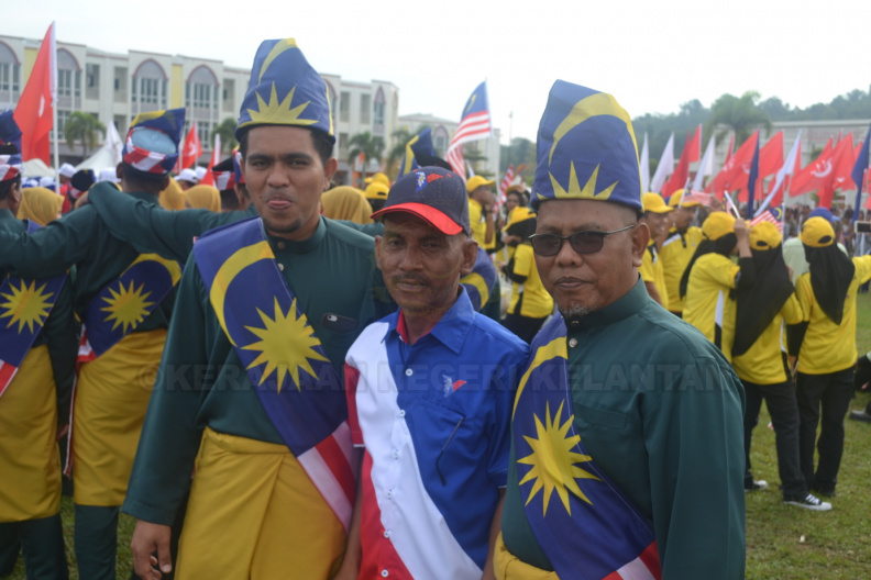 Perbarisan Sempena Sambutan Hari Kebangsaan Ke-62 telah diadakan pada 31 Ogos 2019 bertempat di Tanah Merah, Kelantan. DSC_0335.JPG