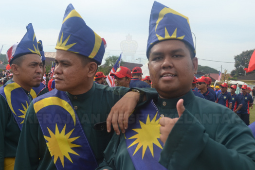 Perbarisan Sempena Sambutan Hari Kebangsaan Ke-62