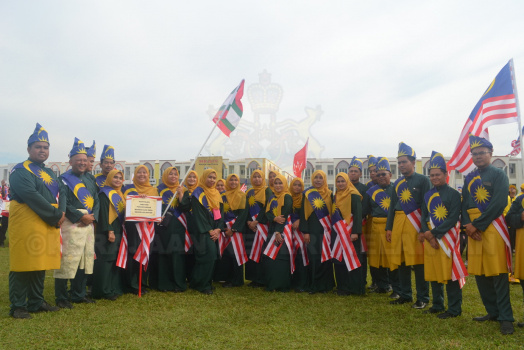 Perbarisan Sempena Sambutan Hari Kebangsaan Ke-62