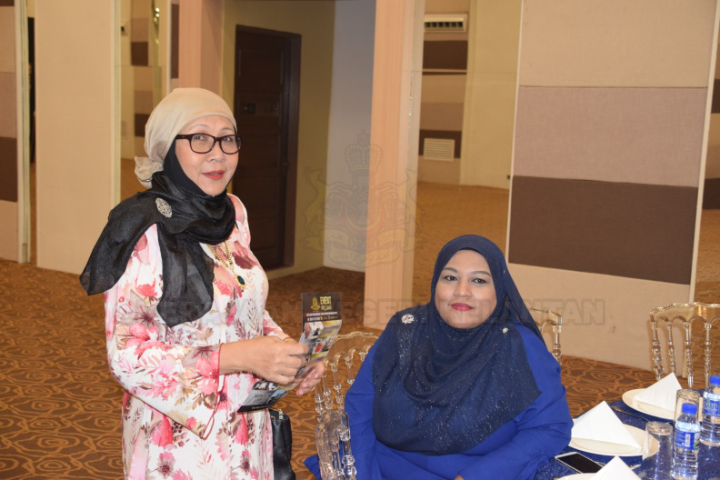 Pada 13 September 2019 telah berlangsung Majlis Sanjungan Budi Sejambak Kasih bagi meraikan persaraan kakitangan PLANMalaysia@Kelantan, En Kamaruzaman bin Muhamad Zain. Majlis telah berlangsung di K Castle, Kota Bharu. DSC_0079.JPG