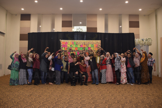 Majlis Sanjungan Budi Sejambak Kasih En Kamaruzaman