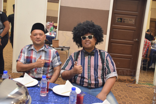 Majlis Sanjungan Budi Sejambak Kasih En Kamaruzaman