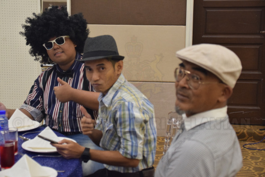 Majlis Sanjungan Budi Sejambak Kasih En Kamaruzaman