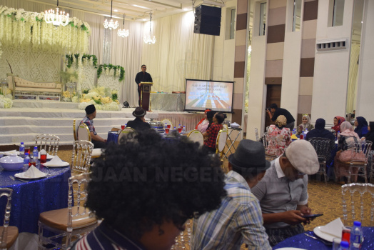 Majlis Sanjungan Budi Sejambak Kasih En Kamaruzaman