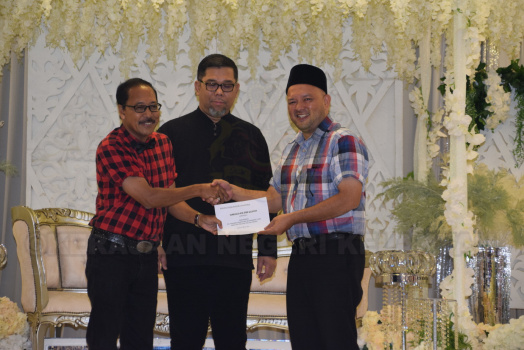 Majlis Sanjungan Budi Sejambak Kasih En Kamaruzaman