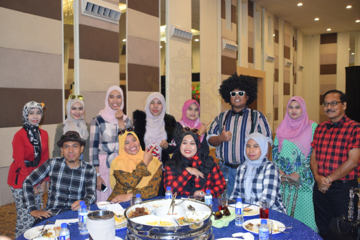 Majlis Sanjungan Budi Sejambak Kasih En Kamaruzaman