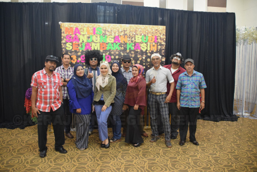 Majlis Sanjungan Budi Sejambak Kasih En Kamaruzaman