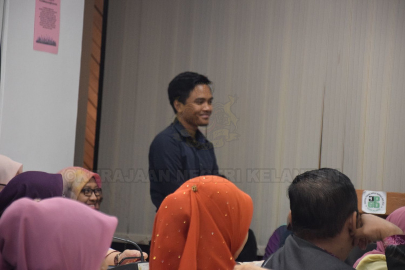 DSC_0233_compressed.jpg