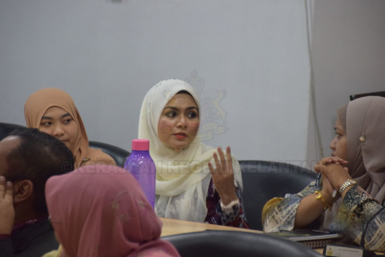DSC_0293_compressed.jpg